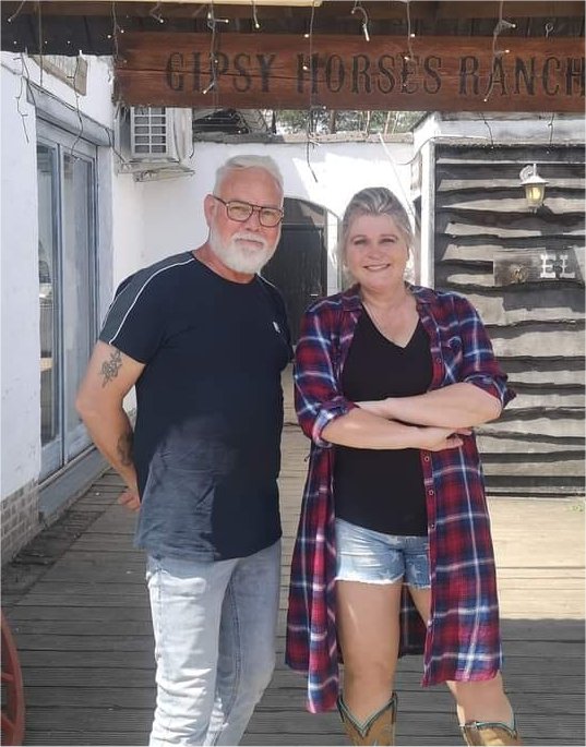 Aart & Harriette boekt u bij www.kwekel-evenementen.nl